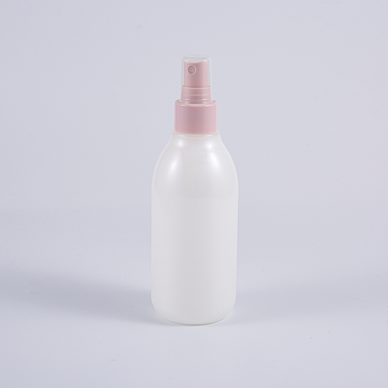 100 ml 160 ml 200 ml meerlaagse doorschijnende matte airless fles met pompdispenser 100 ml 160 ml 200 ml meerlaagse doorschijnende matte airless fles met pompdispenser