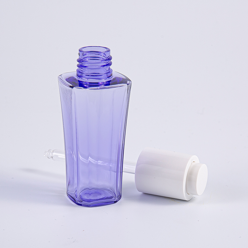 Premium formuleringen van 30 ml en 50 ml met klein volume en druppelaar